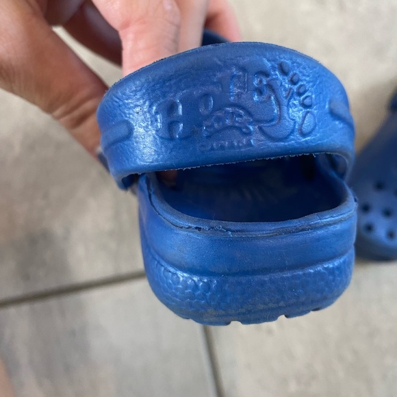 Toddler Boy Croc Type Shoes - Picture 4 of 7